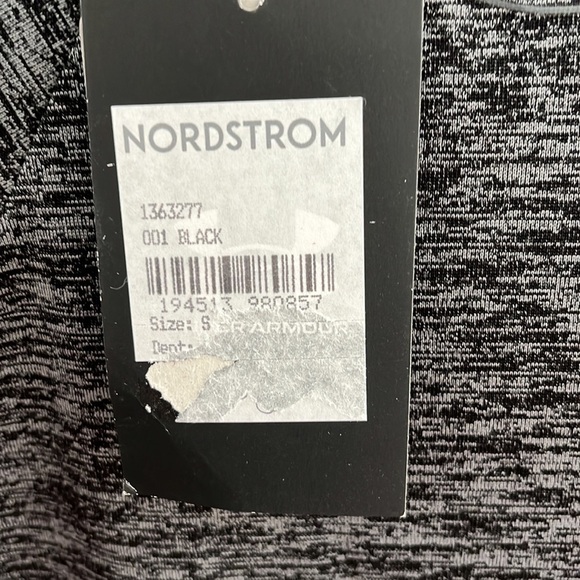 NWT Under Armour Boy’s Gray Tee Size Youth Small - Picture 7 of 7